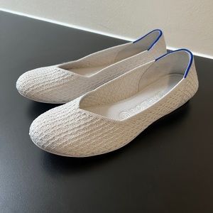 ROTHY’S SALT HONEYCOMB FLATS - Women’s 7 - Round